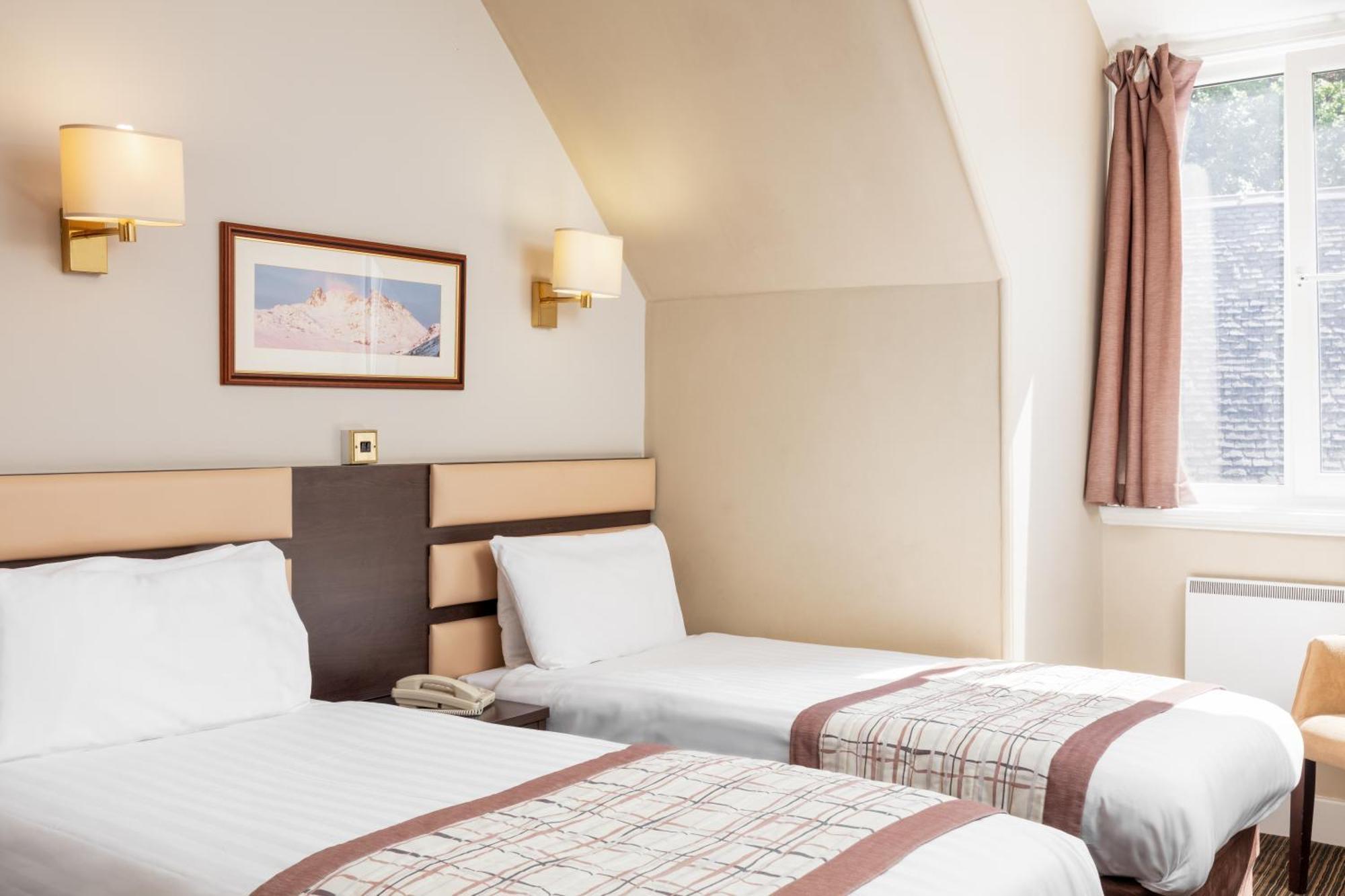 Arrochar Hotel 'A Bespoke Hotel' Экстерьер фото